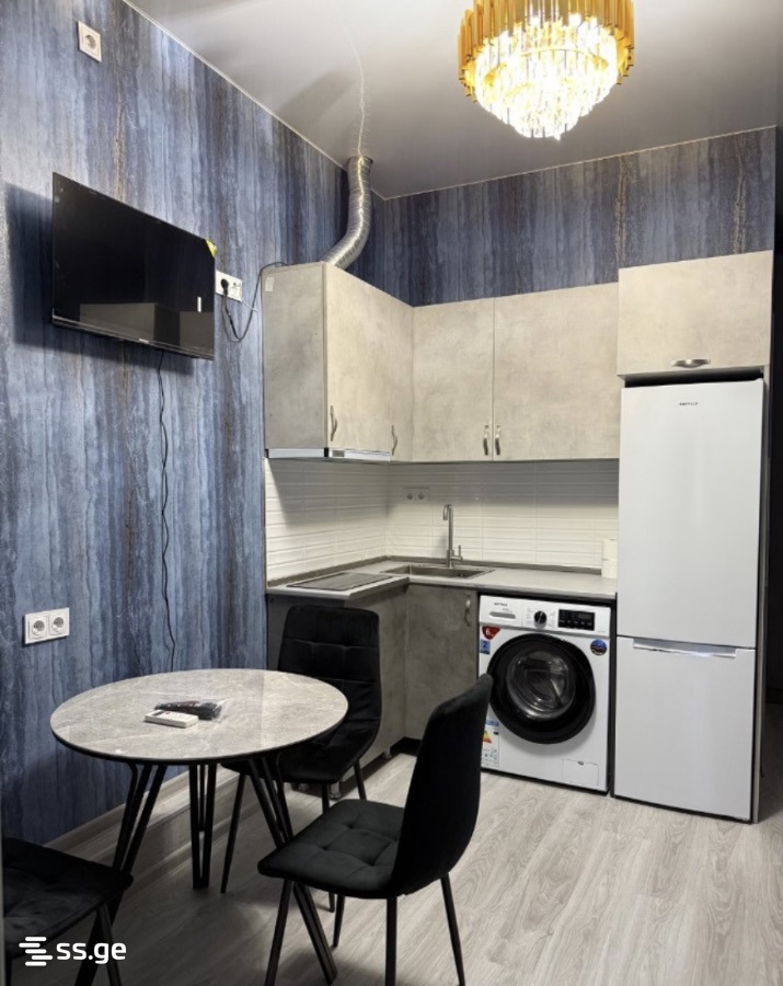 bakhtrioni st. 10 - 2 rooms