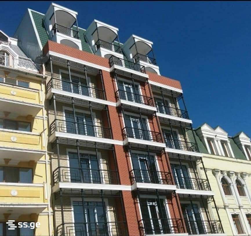 54 - 3 rooms