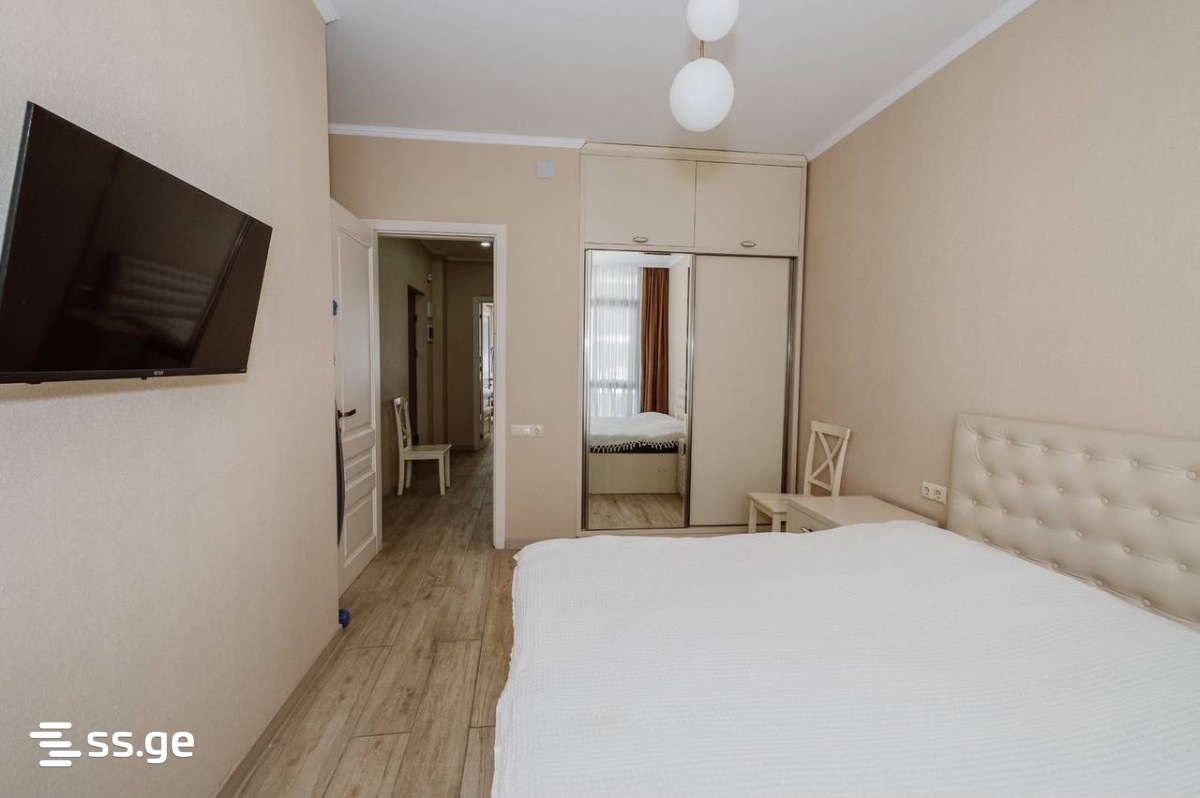 37 - 1 rooms
