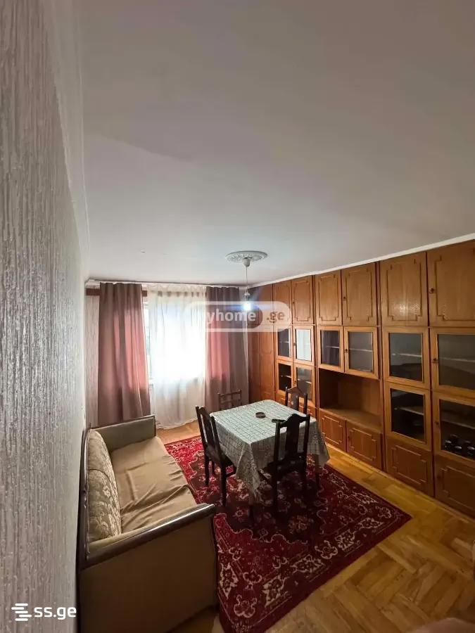 Micro. I, bl. IX - Temka 1 - 4 rooms