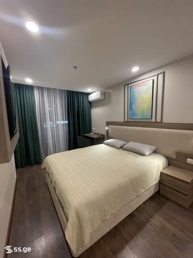 R. Nizharadze st. 0 - 1 rooms