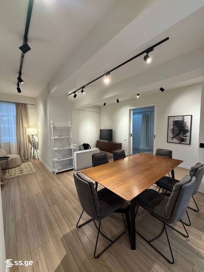kavtaradze st. 19 - 4 rooms