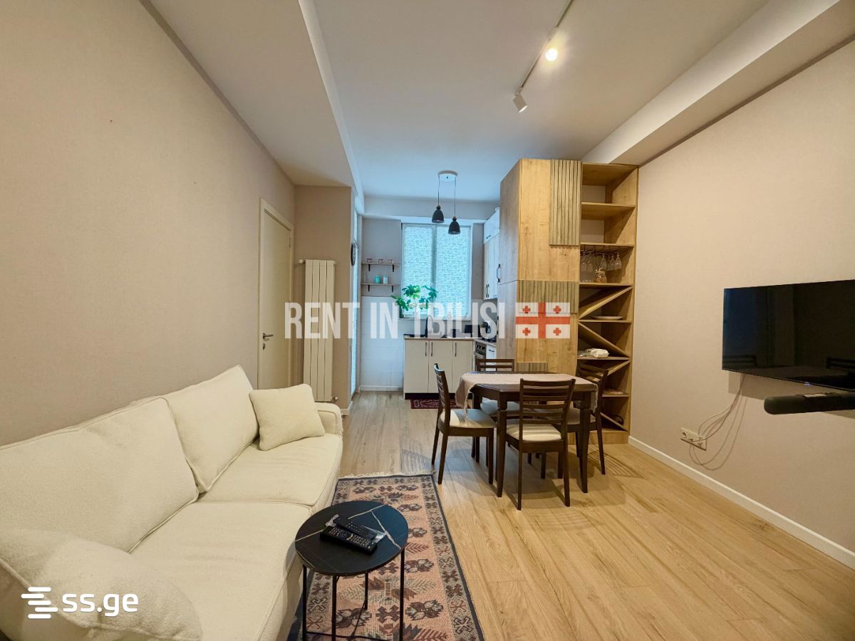 bakhtrioni st. 11 - 2 rooms