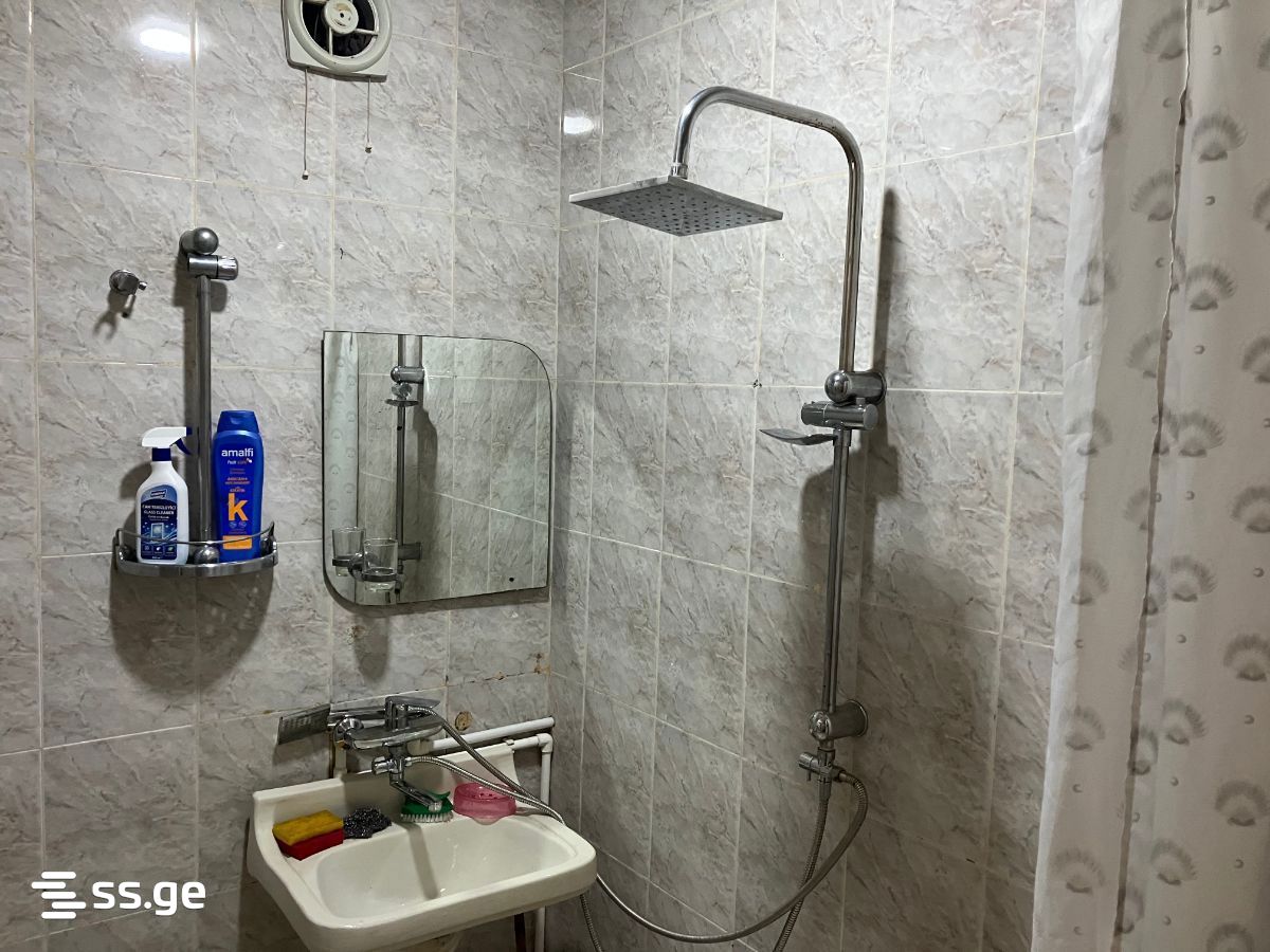 a.qurdiani st. 4 - 1 rooms