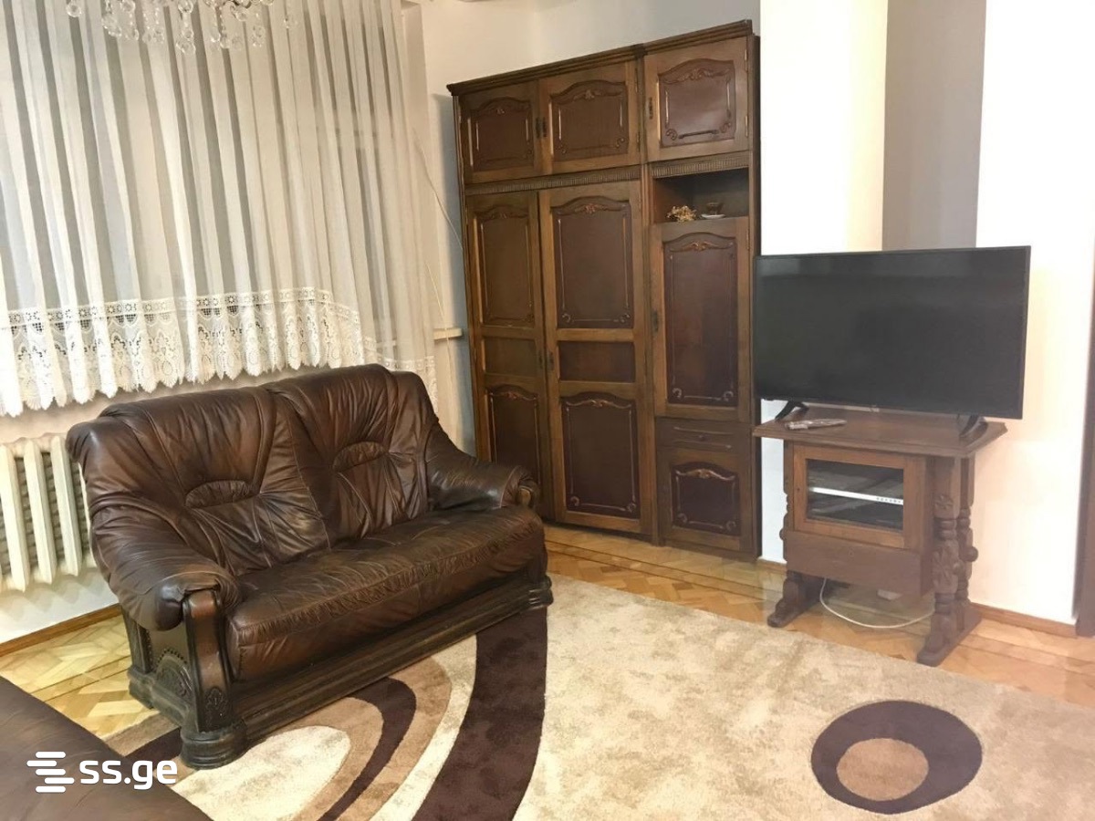 58 - 6 rooms