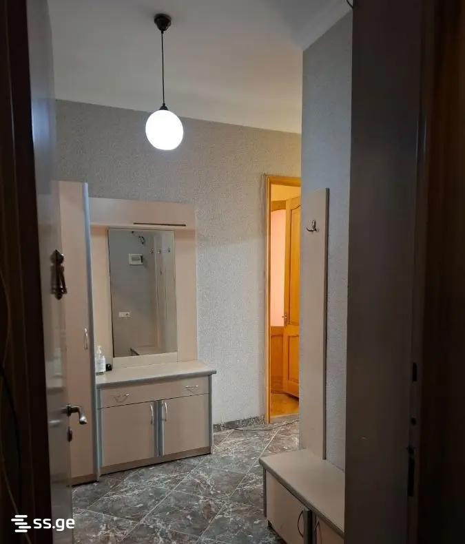 nucubidze st. 52 - 2 rooms