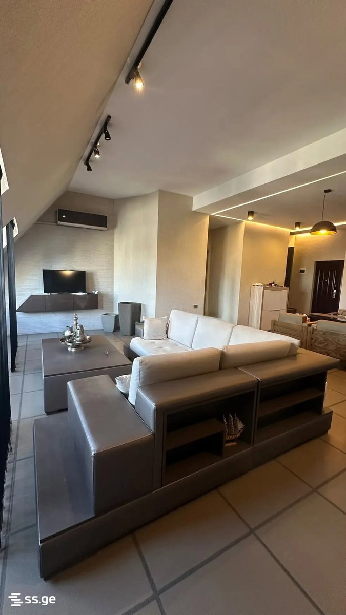 gazapkhuli st. 4 - 3 rooms
