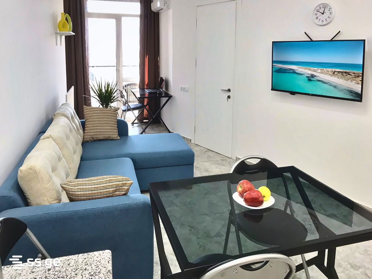 R. Nizharadze st. 17 - 2 rooms