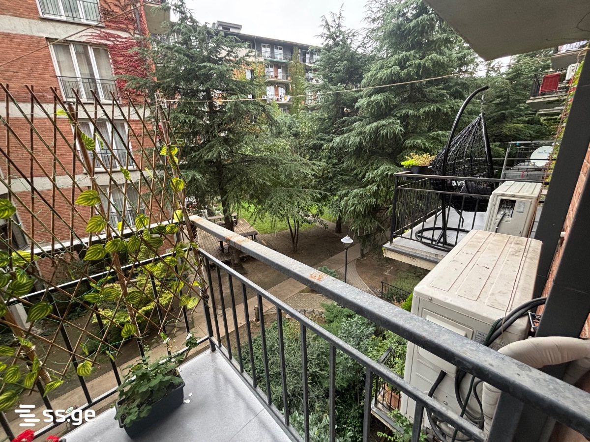 Politkovskaya St (jikia st.) 3 - 3 rooms