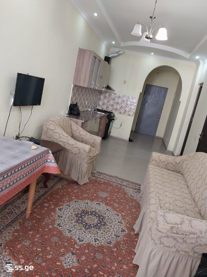 6 - 3 rooms