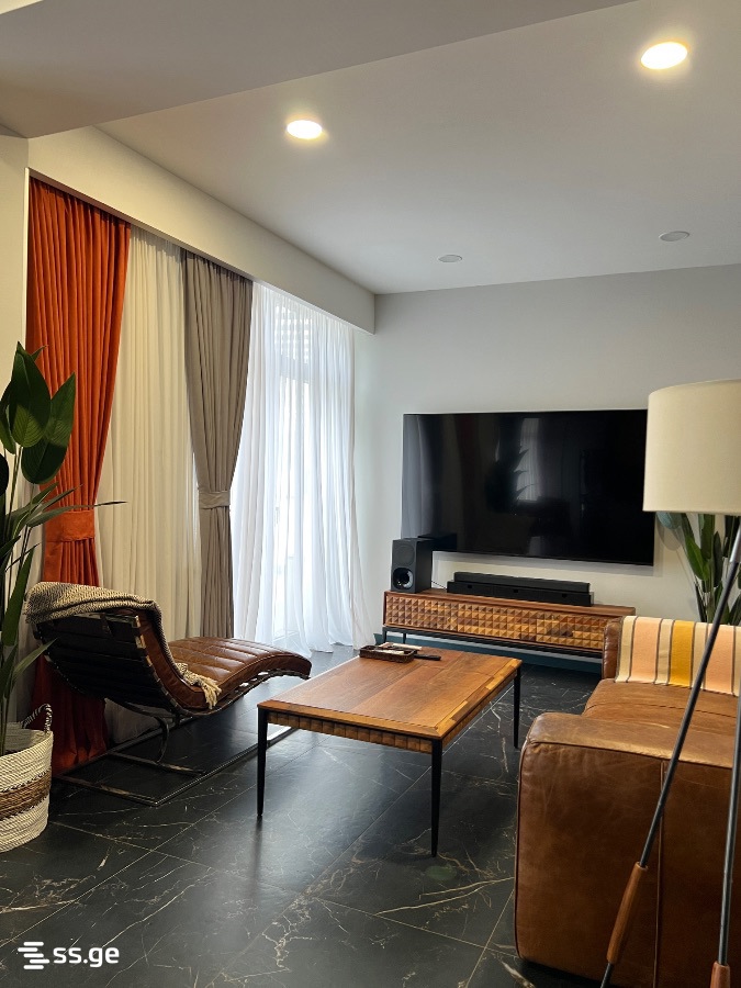Giorgi Danelia st. 8 - 4 rooms