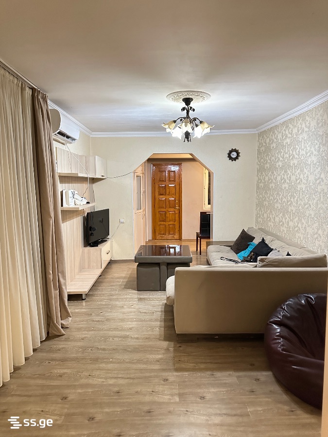 10 - 3 rooms