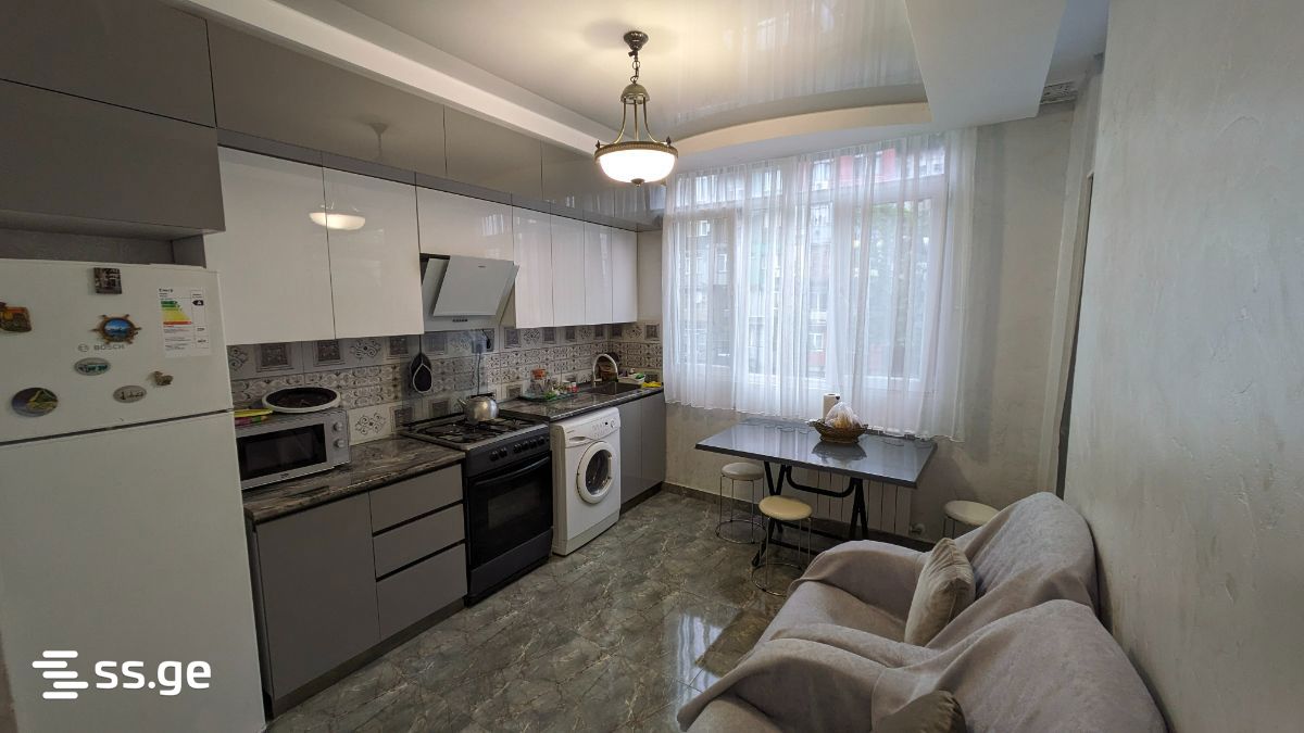 196 - 3 rooms