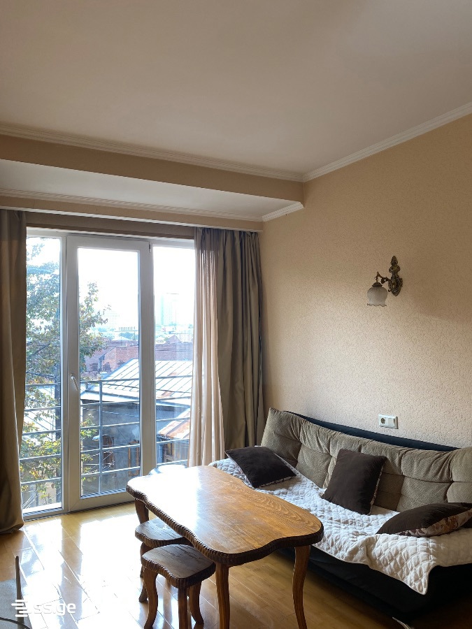 Tsinamdzgrishvili st. 29 - 2 rooms