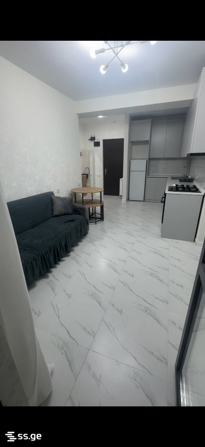 zestaponi st. 23 - 1 rooms