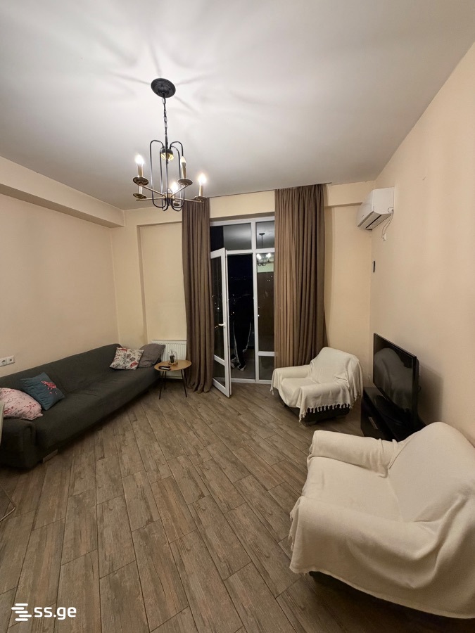 chkondideli st. 64 - 2 rooms