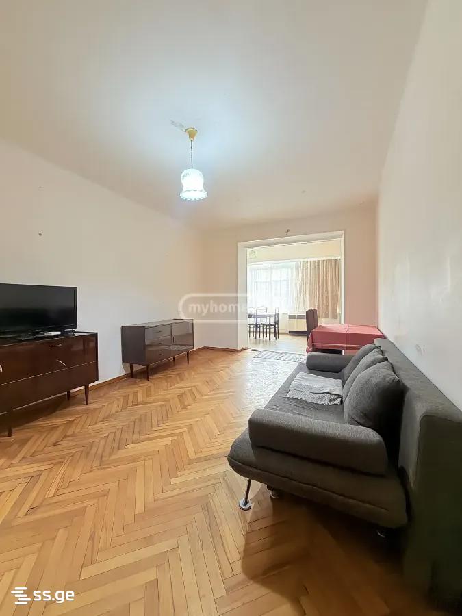 ckneti st. 1 - 2 rooms