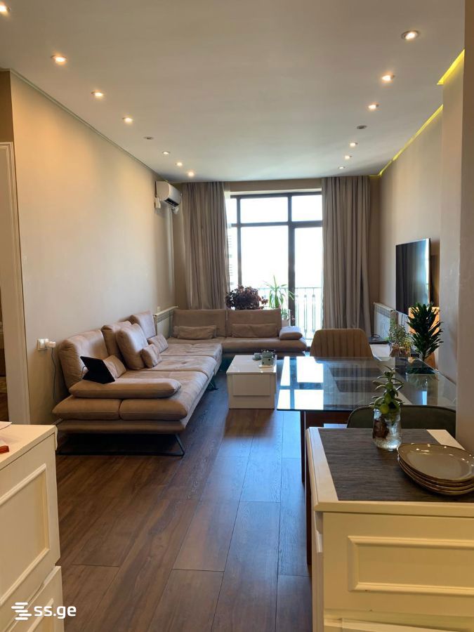 parnavaz mepe avenue 29 - 3 rooms
