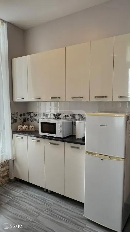Z. Gorgiladze Street 98 - 1 rooms