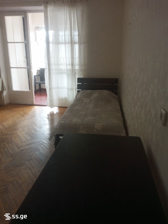 khomleli st. ვარკეთილი. - 2 rooms