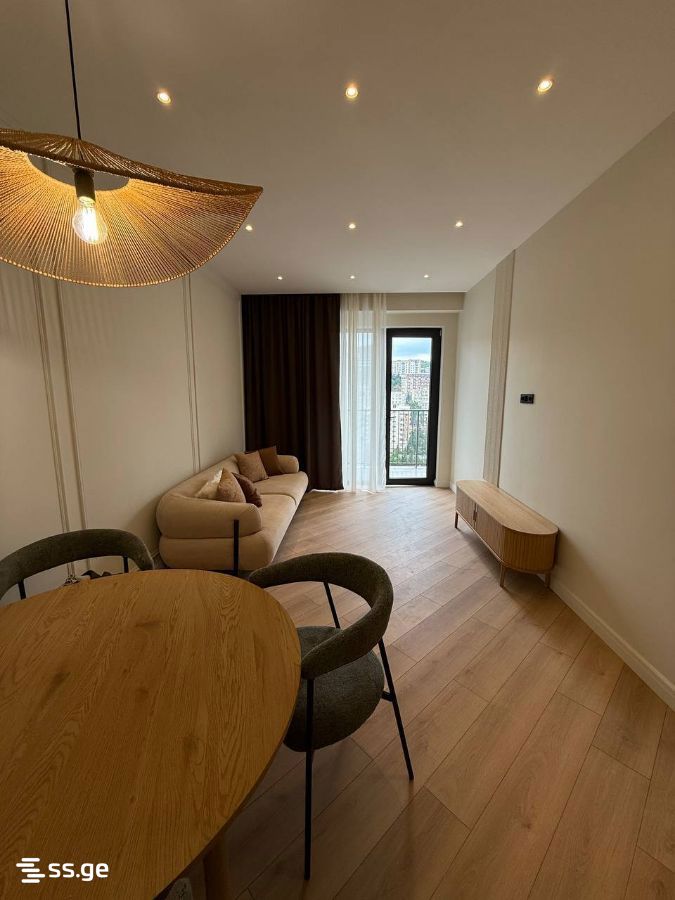nucubidze st. 125 - 2 rooms