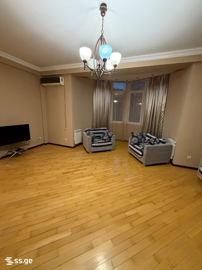 n. zhvania st. 8 - 3 rooms