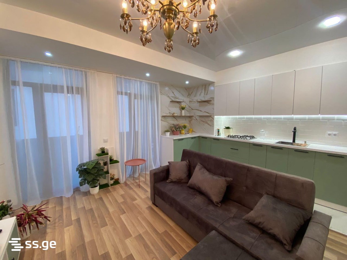Tinatini st. 1 - 3 rooms