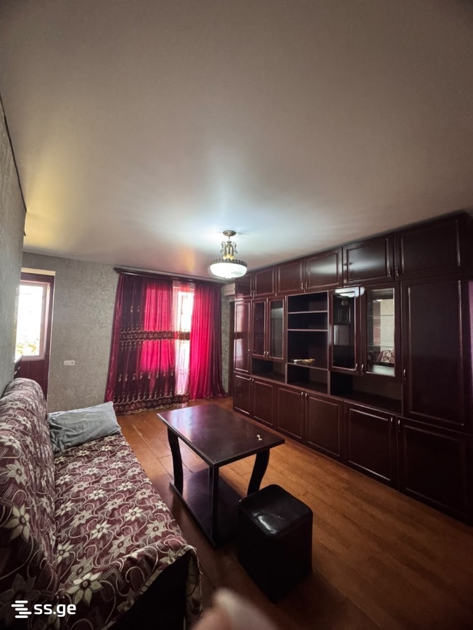 Shartava st. 37 - 3 rooms
