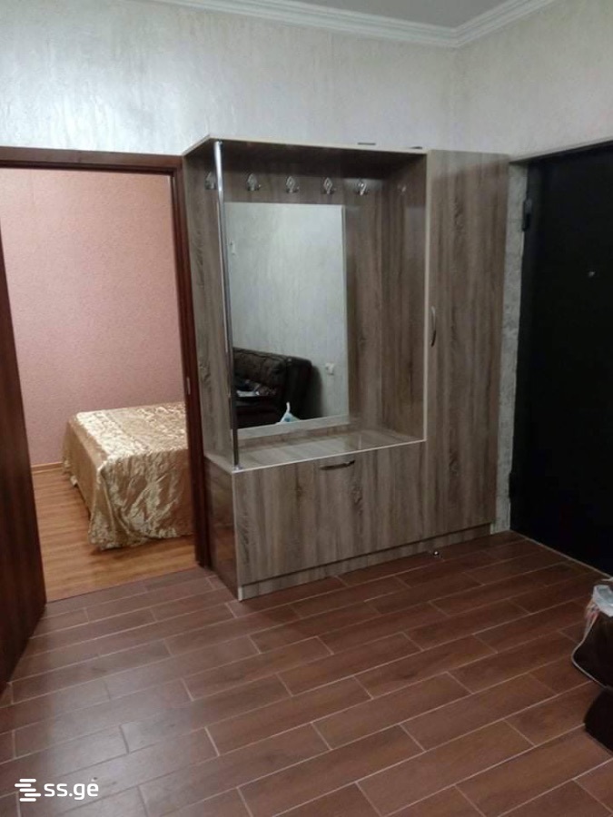 6 - 2 rooms