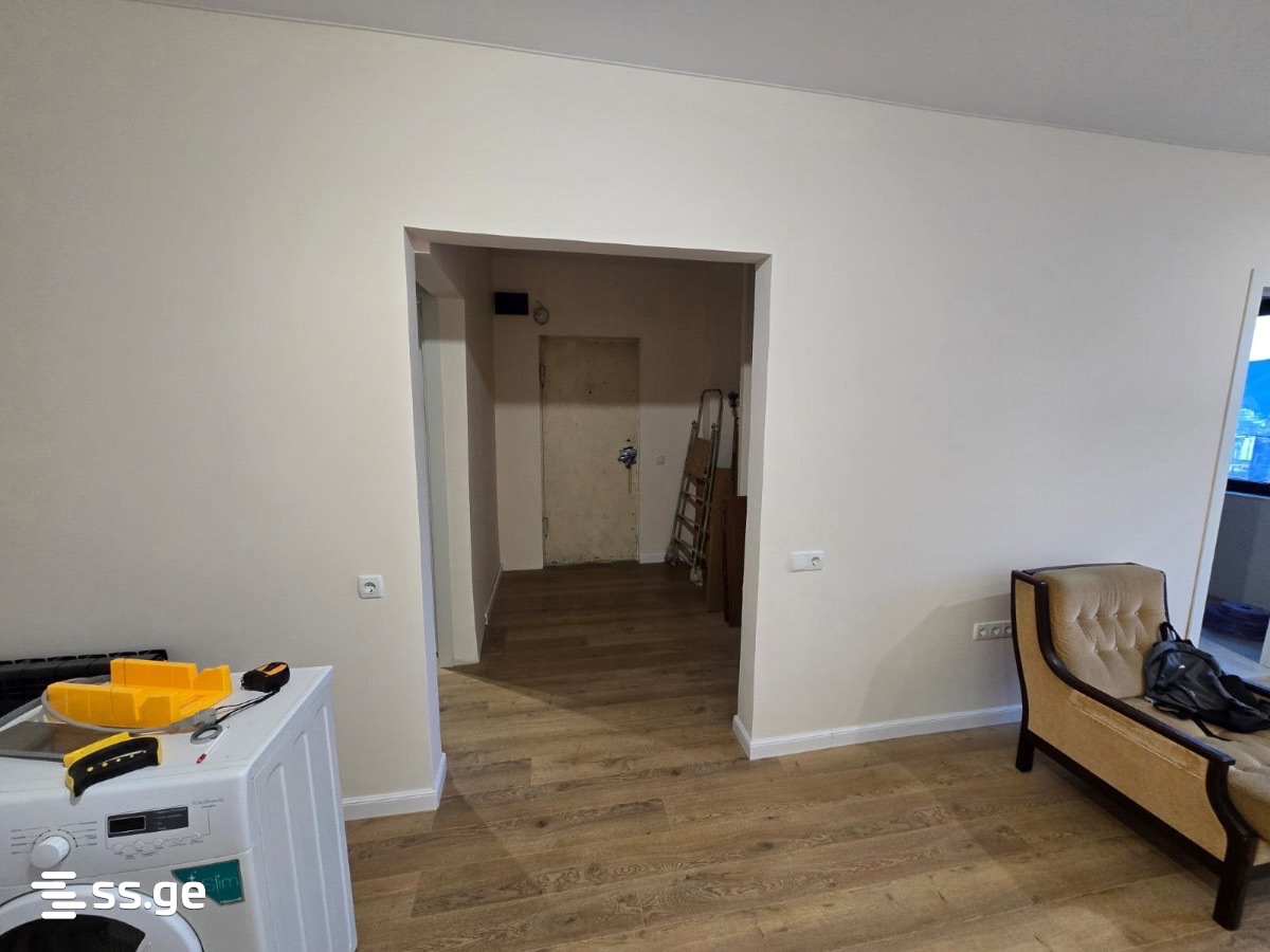 R. Chkhikvadze st. 9 - 3 rooms
