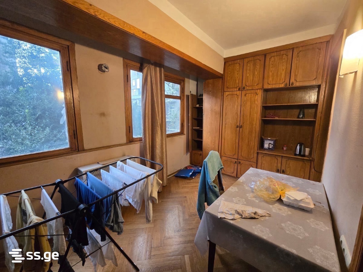 iosebidze st. 58 - 3 rooms