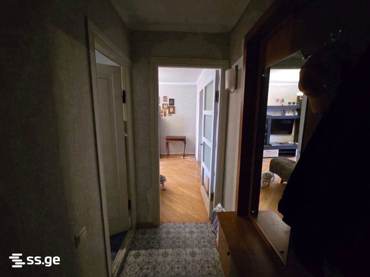 iosebidze st. 67 - 3 rooms