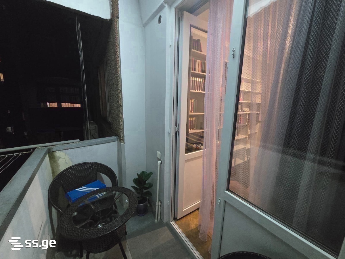 bakhtrioni st. 1 - 3 rooms