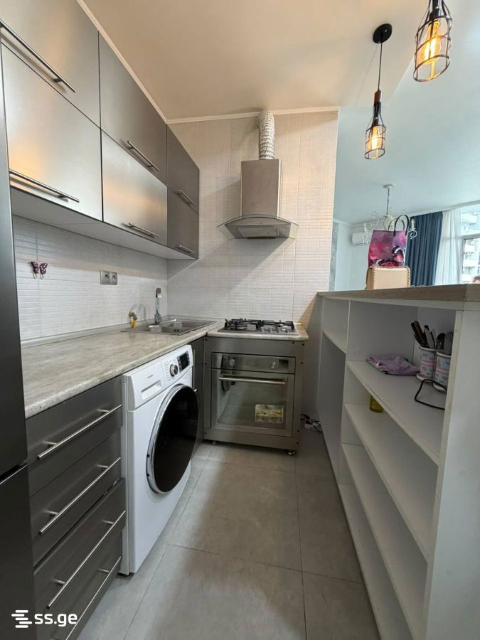 Sh. Inasaridze St. 13 - 3 rooms