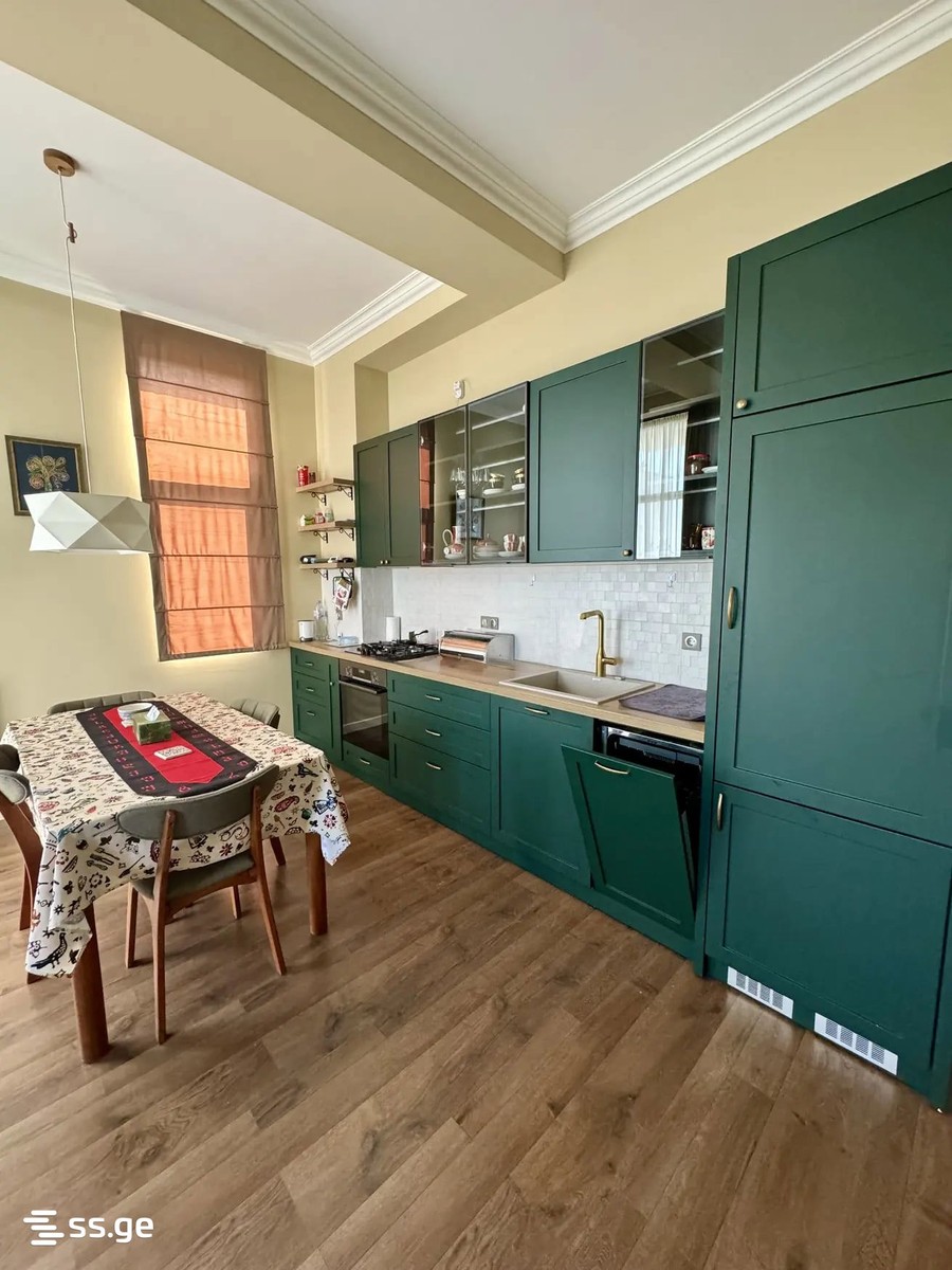 Sakandelidze st. 10 - 3 rooms