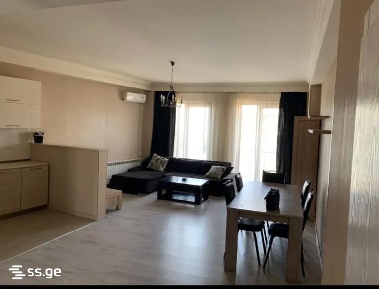 anjaparizde st. 14 - 4 rooms