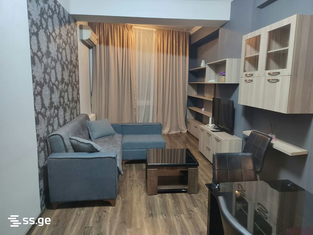 Bakradze st. 15 - 2 rooms