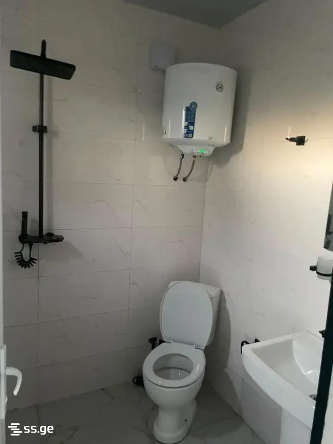 Adlia Street 0 - 1 rooms