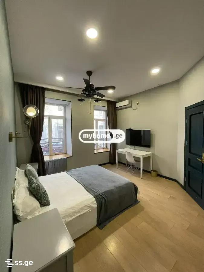 Tsinamdzgrishvili st. - 8 rooms