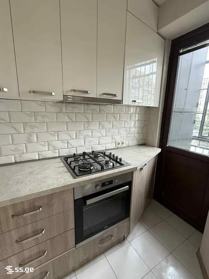 moskovi ave 0 - 2 rooms