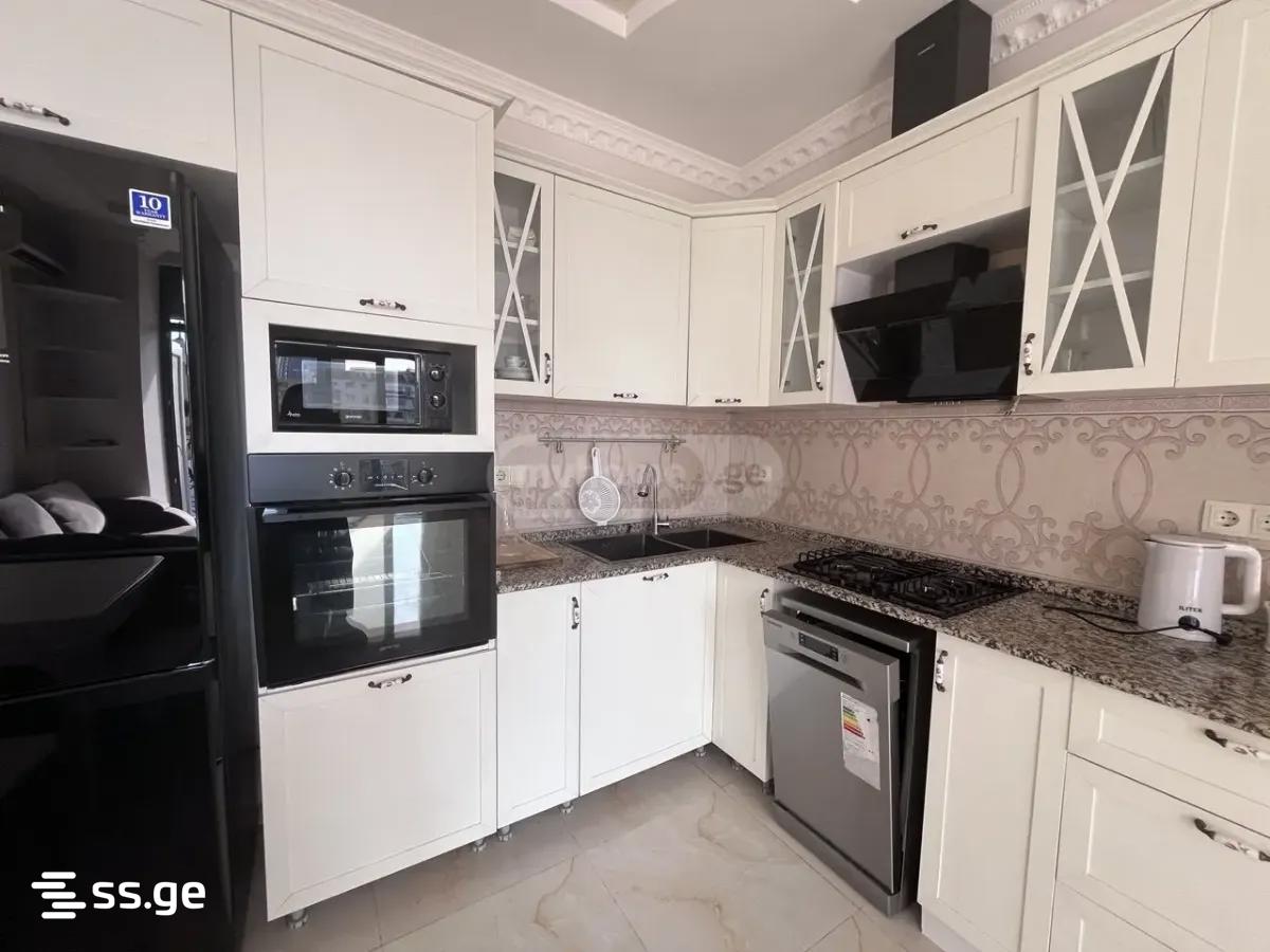 Vazha-Pshavela st. 8 - 2 rooms