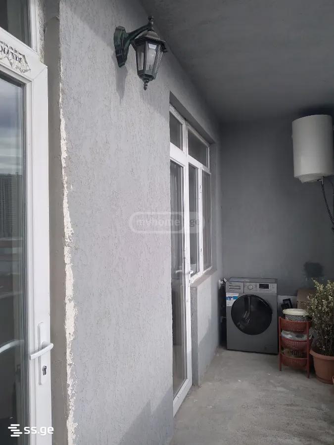 Bagrationi str. 1 - 4 rooms