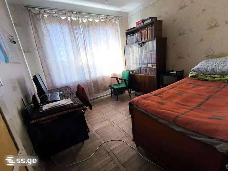 Giorgi Boterashvili Street 11 - 4 rooms