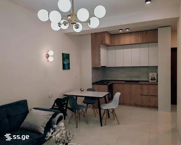 Bob walsh st. . - 2 rooms