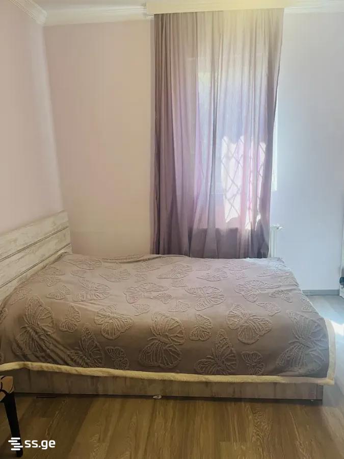 V. Topuridze st. 0 - 6 rooms