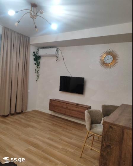 Bob walsh st. - 2 rooms