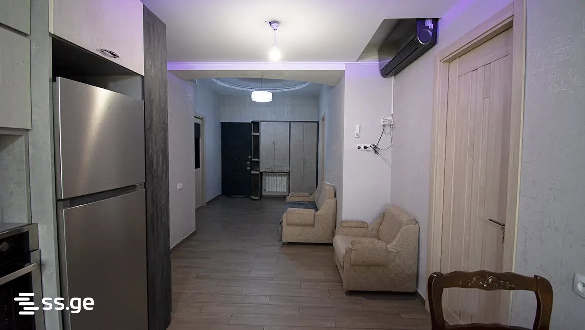 Gr. Robakidze Ave . - 4 rooms