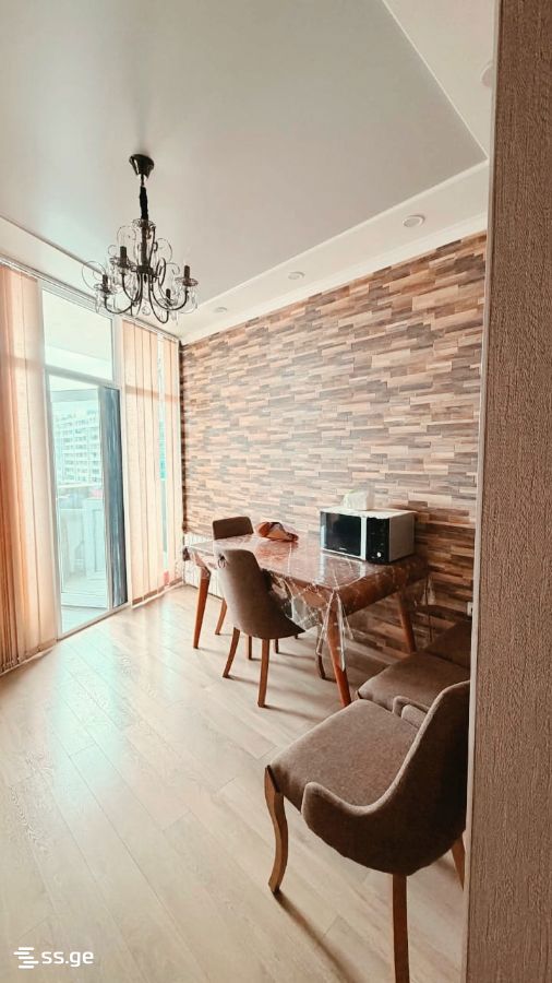 Sh. Inasaridze St. 7 - 3 rooms