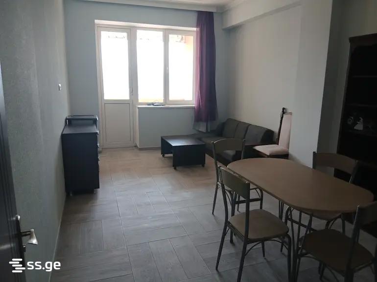 Mirian Mephe st. 5 - 3 rooms