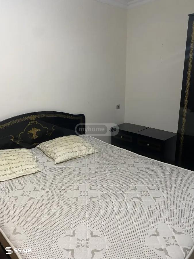 5 - 2 rooms